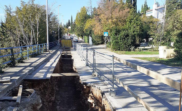 Radovi na izgradnji oborinske odvodnje i uređenju Vukovarske ulice