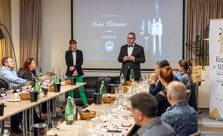  Započela Adventska vinska škola Crikvenica