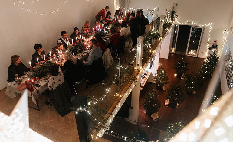 Božićna Tajna večera u ateljeu Zvonka Cara u Crikvenici
