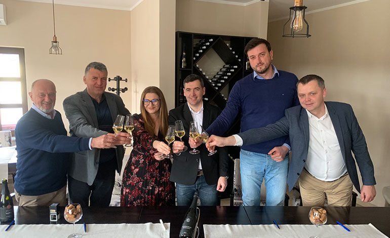  Crikveničko-vinodolska rivijera sufinancira sommelijerski tečaj poduzetnicima