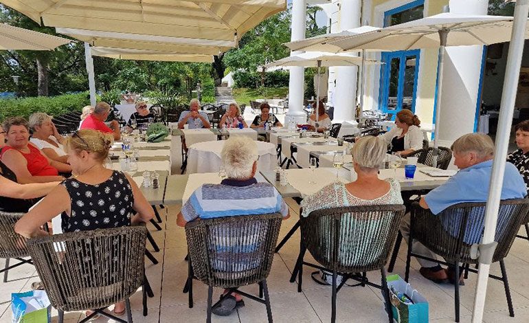  Kada gosti postanu obitelj