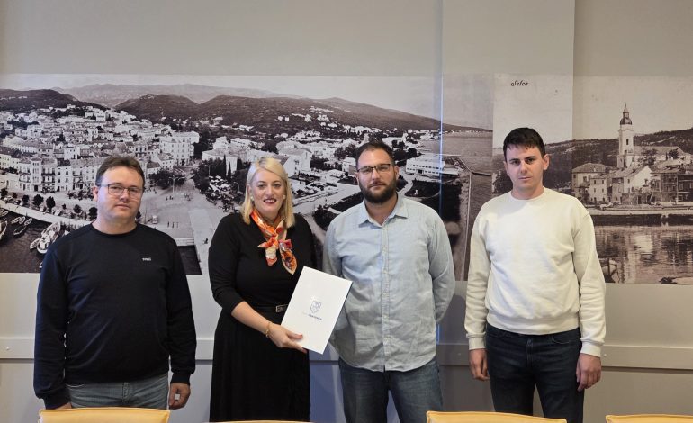  POTPISAN UGOVOR O PARTERNOM UREĐENJU DIJELA POVRŠINE PREMA LUKOBRANU U CRIKVENICI