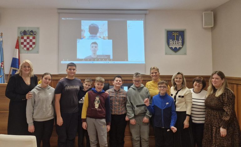  Izabrani Dječji gradonačelnici i predsjednik Dječjeg gradskog vijeća