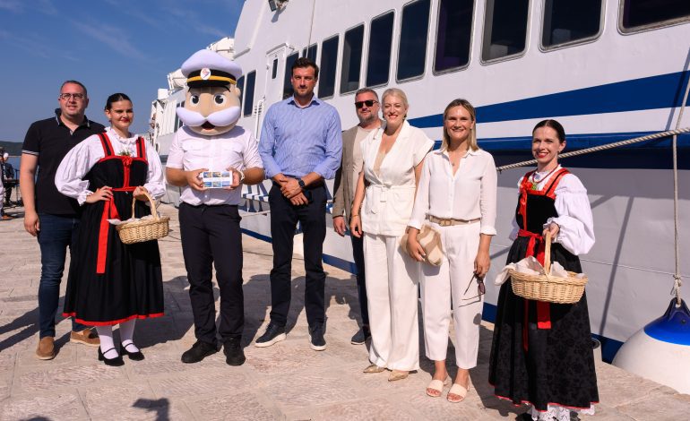  Crikvenica dobila novu morsku poveznicu – svečano predstavljena sezonska brzobrodska linija koja spaja Kvarner